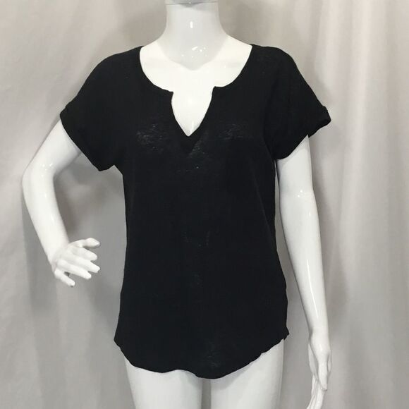 Stem Split Neck Tee (H5) - Picture 1 of 5